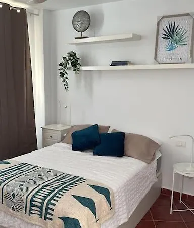 Cruz Centro-free Parking * サンタクルスデテネリフェ